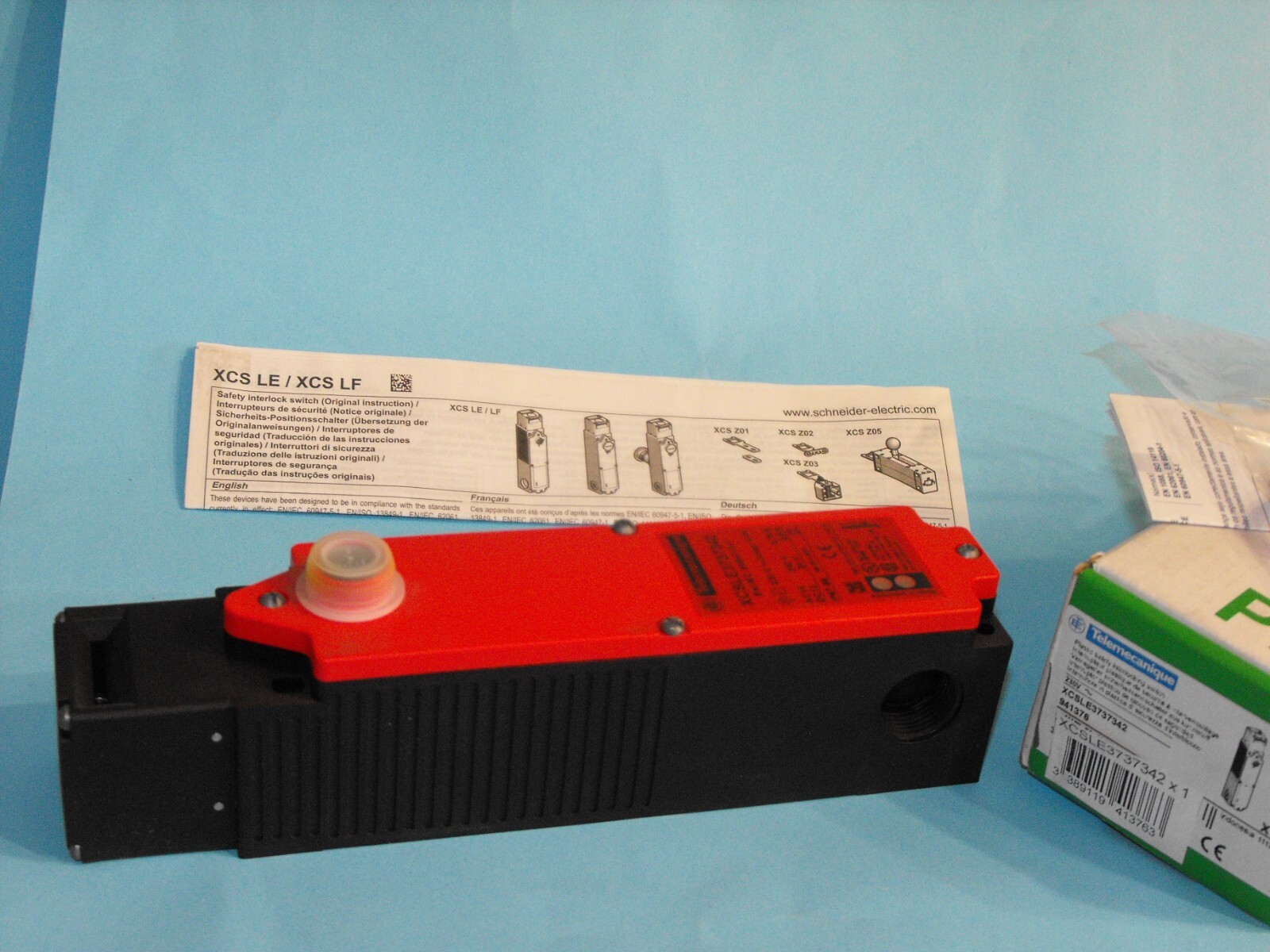 Schneider Electric.TELEMECANIQUE.XCSLE3737342.941376.NEW
