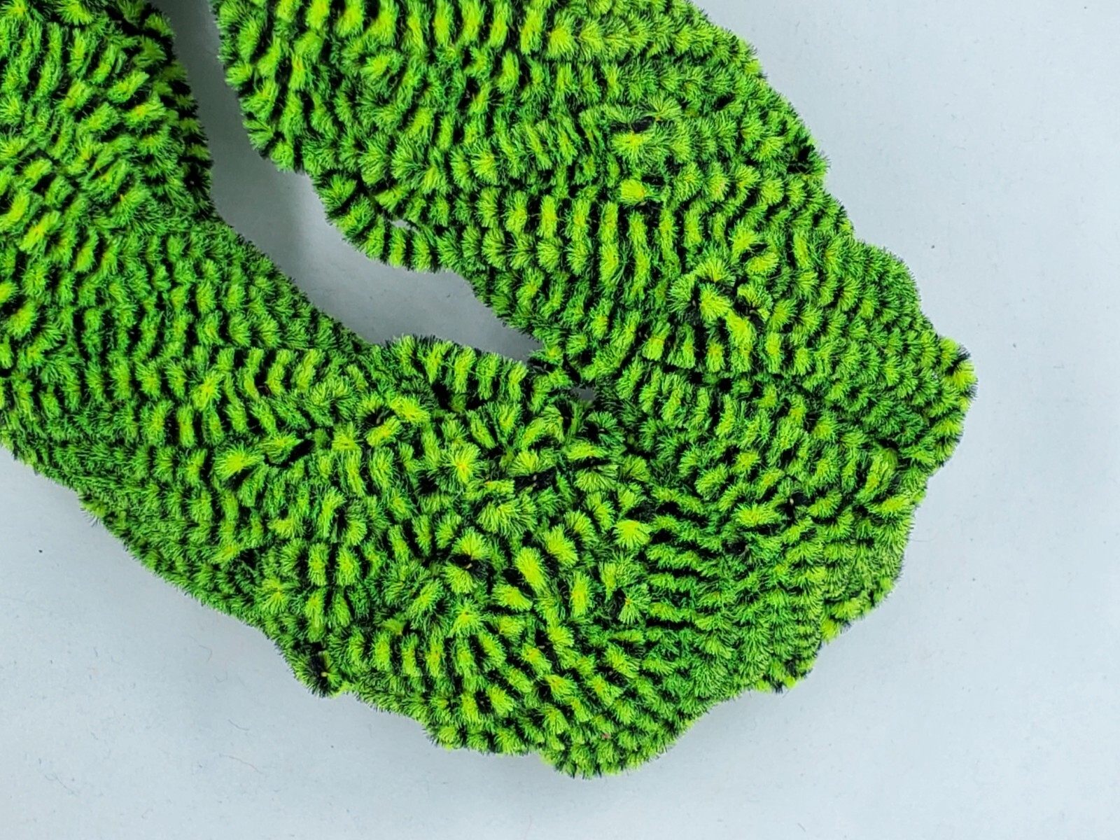BLACK & FL. CHARTREUSE VARIEGATED NYLON CHENILLE Fly Jig Tying 5 Yard Pack