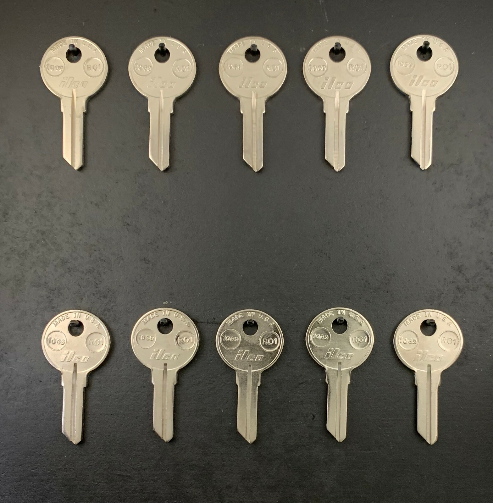 Lot of 10  RO1 1069 HUD-5D Type Key Blanks