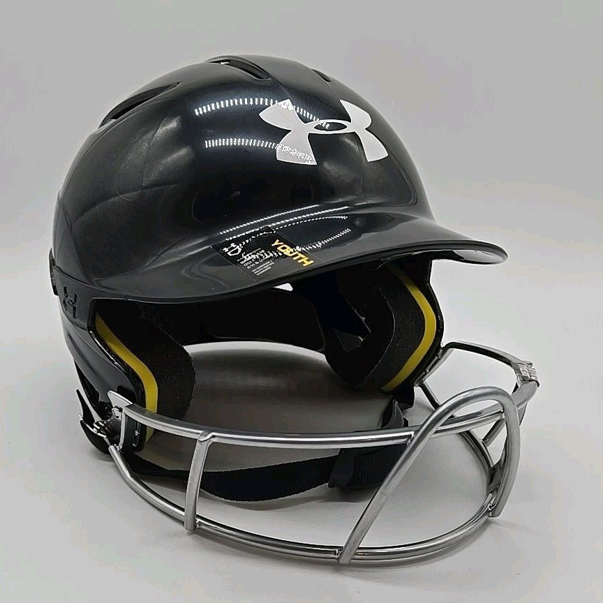 Under Armour Batting Helmet w/ Mask Chin Strap Youth 5 7/8-6 3/4 Black Softball