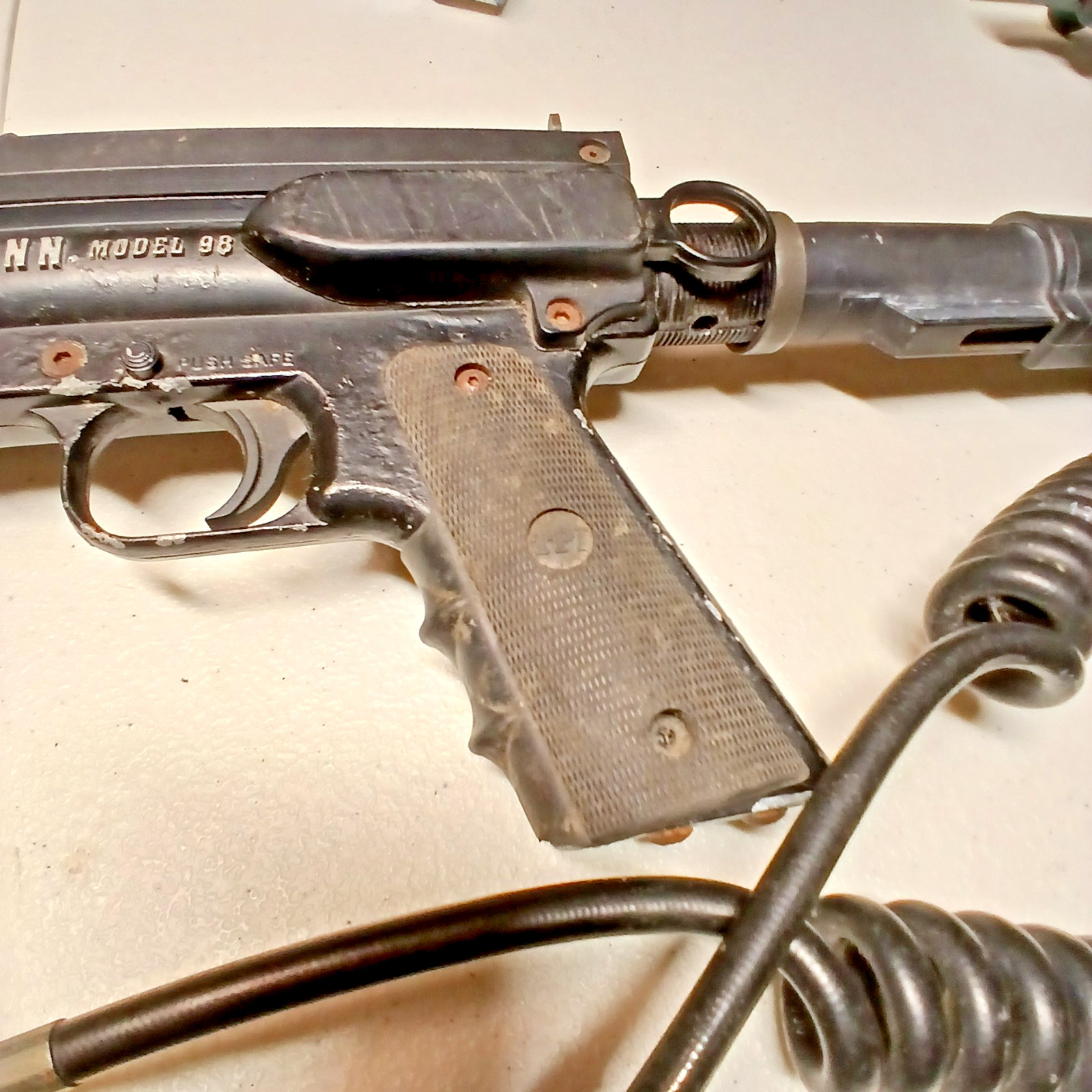 Tippmann Model 98