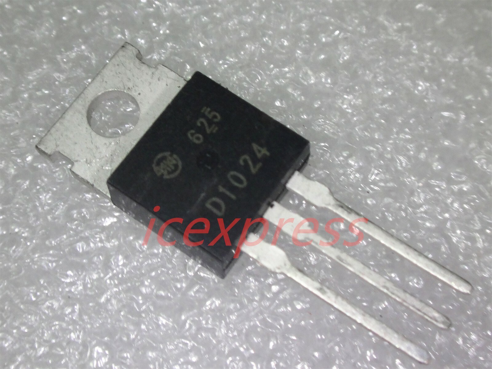 10PCS 2SD1024 D1024 TO-220