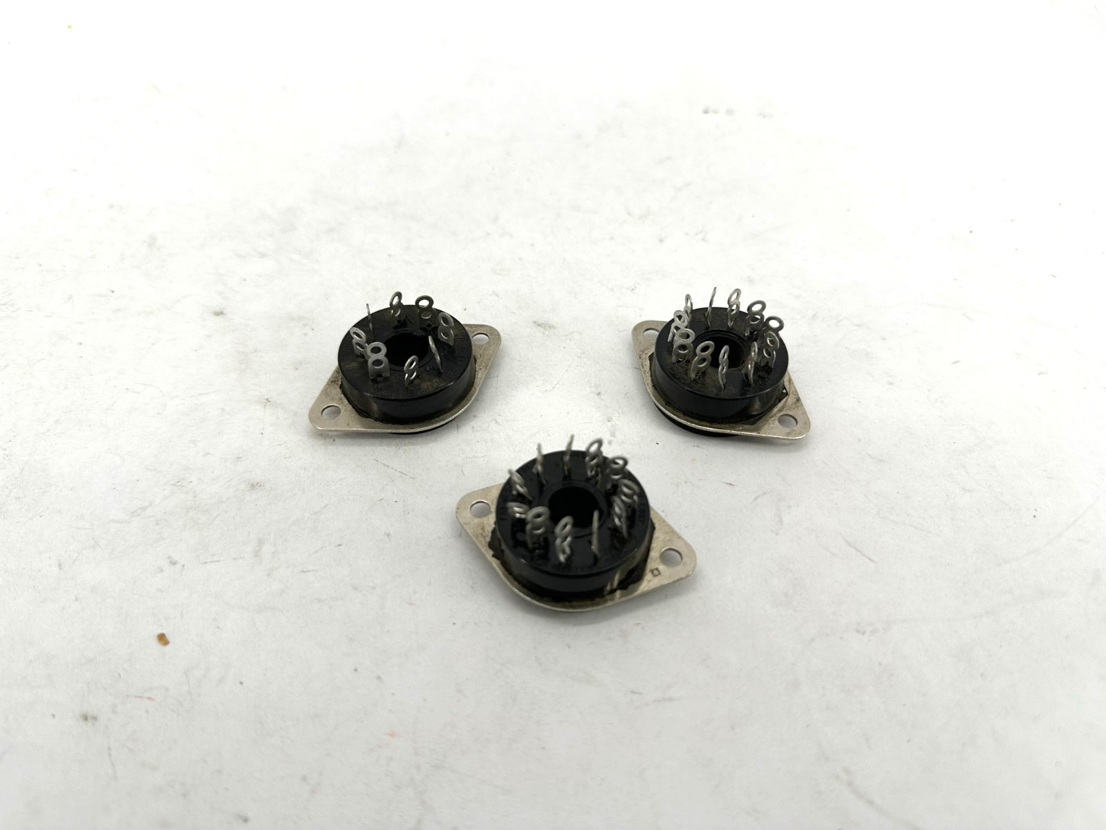 Lot of 3 New American Phenolic 2087784 Socket 8 Pin