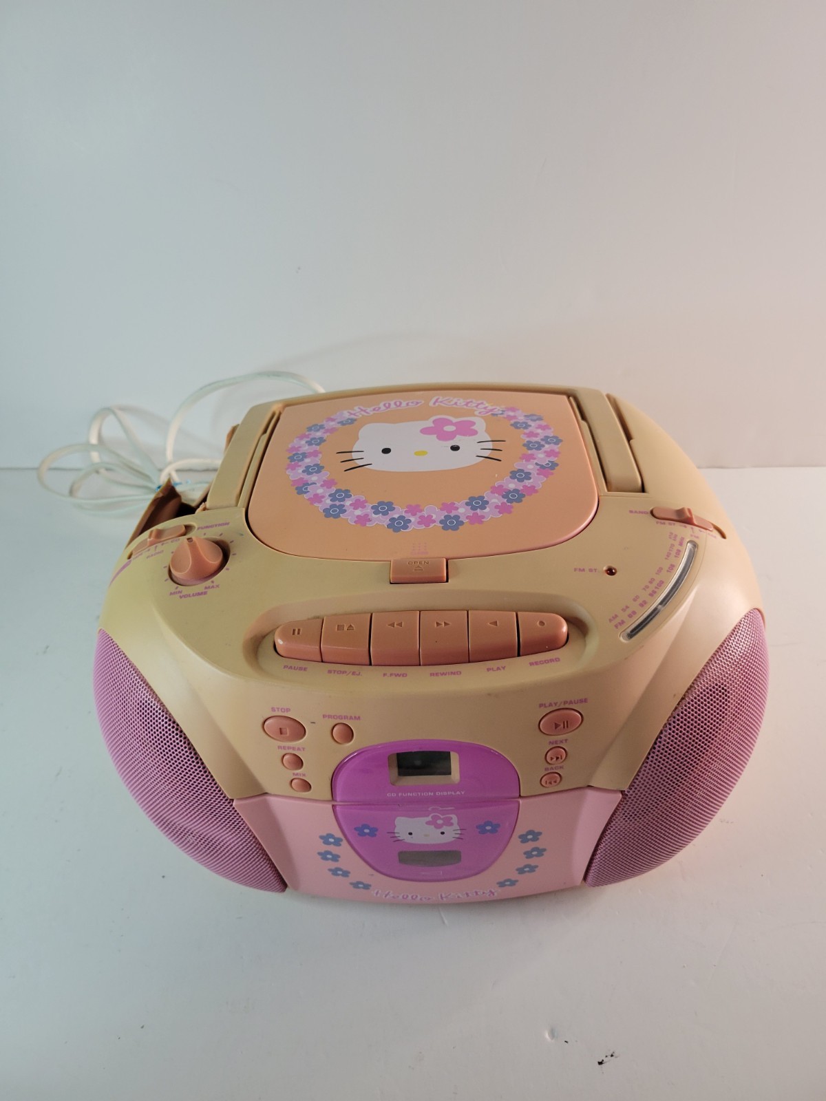 *Parts Vintage 1999 Pink Hello Kitty CD Boombox AM/FM Radio & Cassette Player