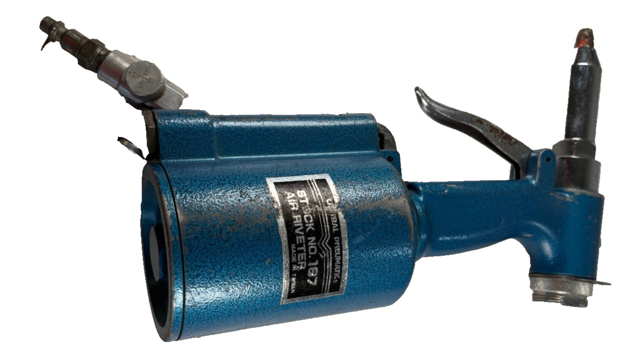 Central Pneumatic Tools Rivet Gun #167