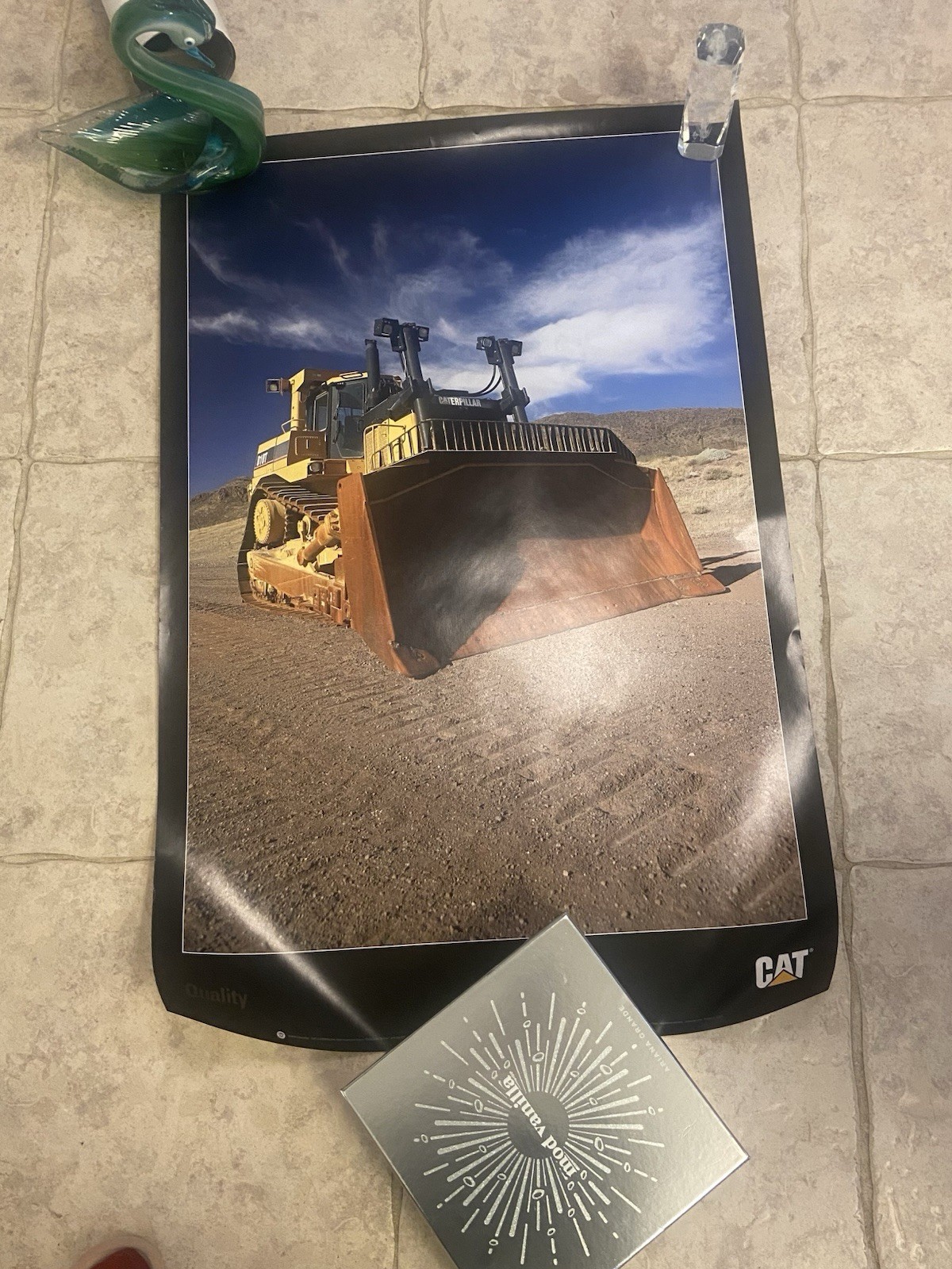 Vtg 2008 Event Display CAT CATERPILLAR Poster Tractor  D9T bulldozer 25” W 38”T