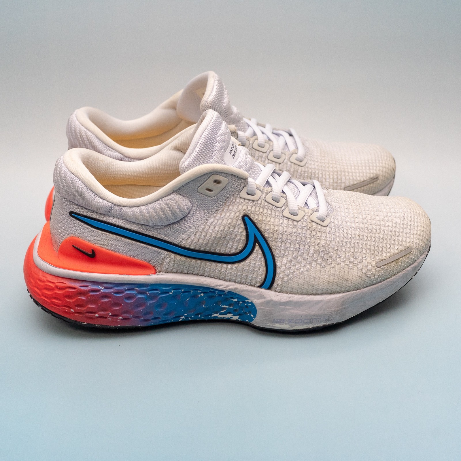 Nike Zoomx Invincible Run Flyknit 2 (Grey) Running Shoes Women 11 / Men 9.5