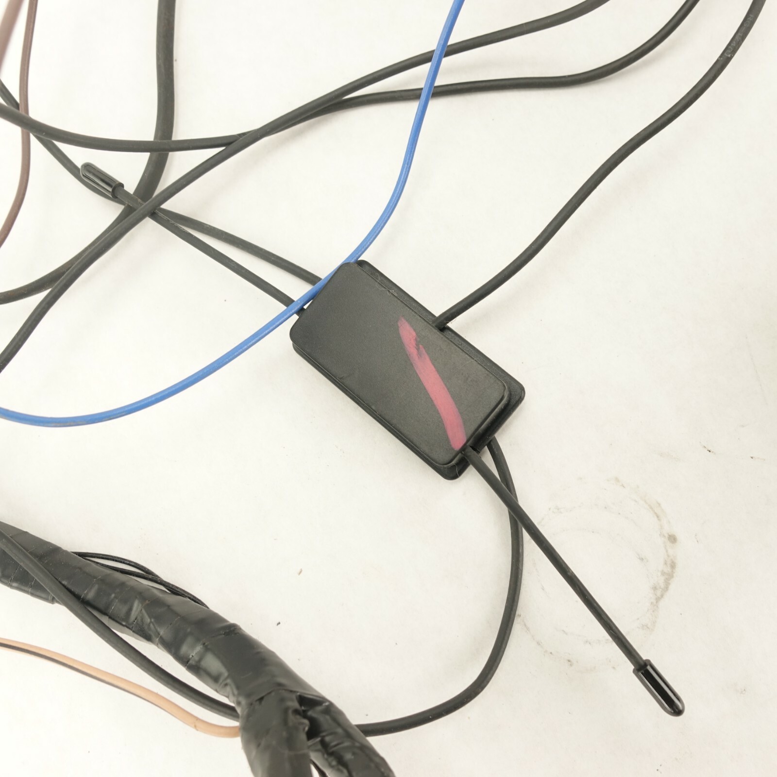 2011 Ford Taurus With Conventional Key Ignition Switch Remote Start System