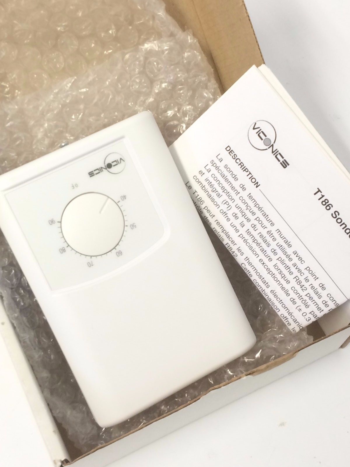 VICONICS T186F-01 Thermostat for R842 Series controller for electric baseboard