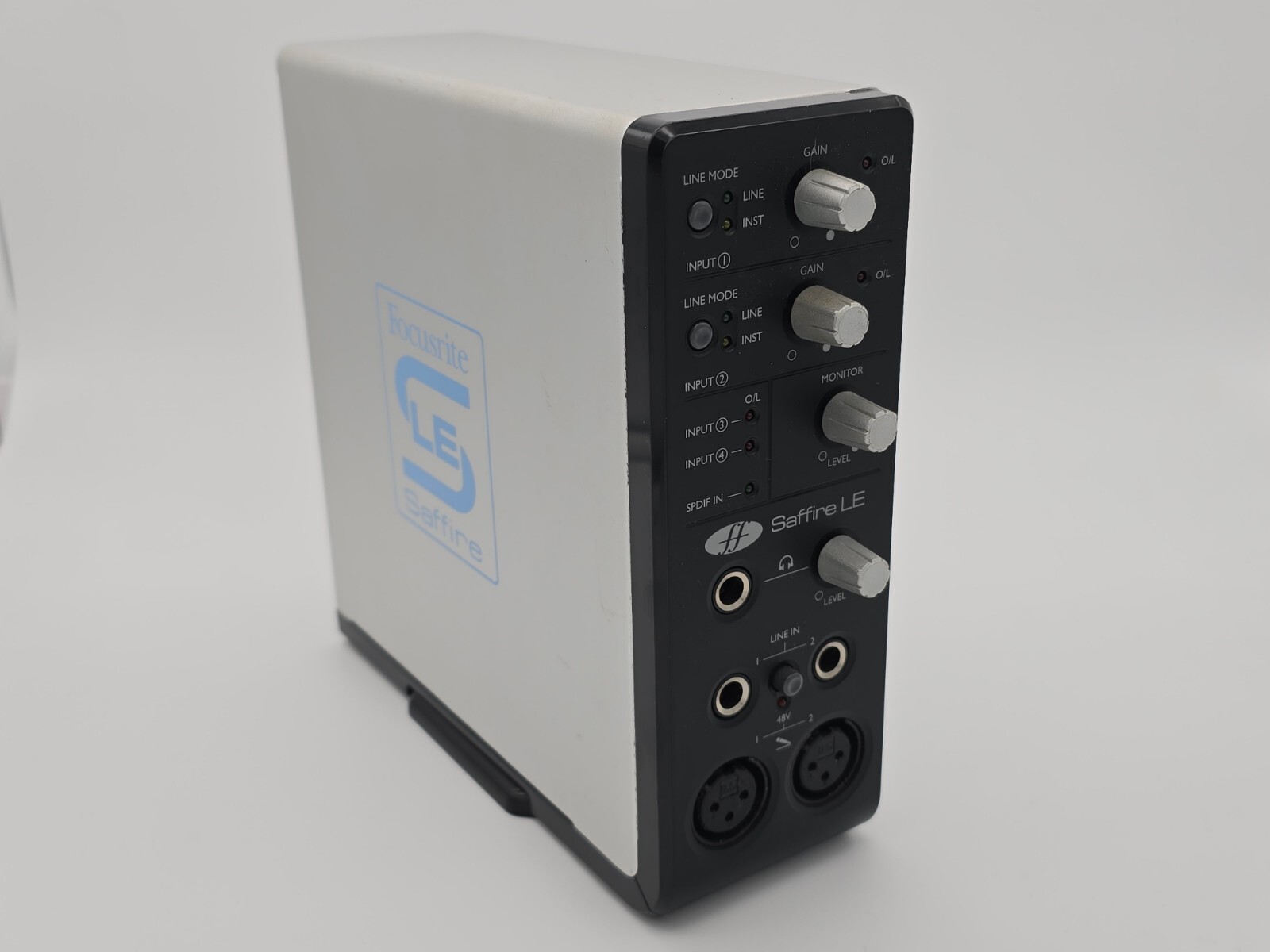 Focusrite Saffire LE Audio Interface- Open Box! MINT!