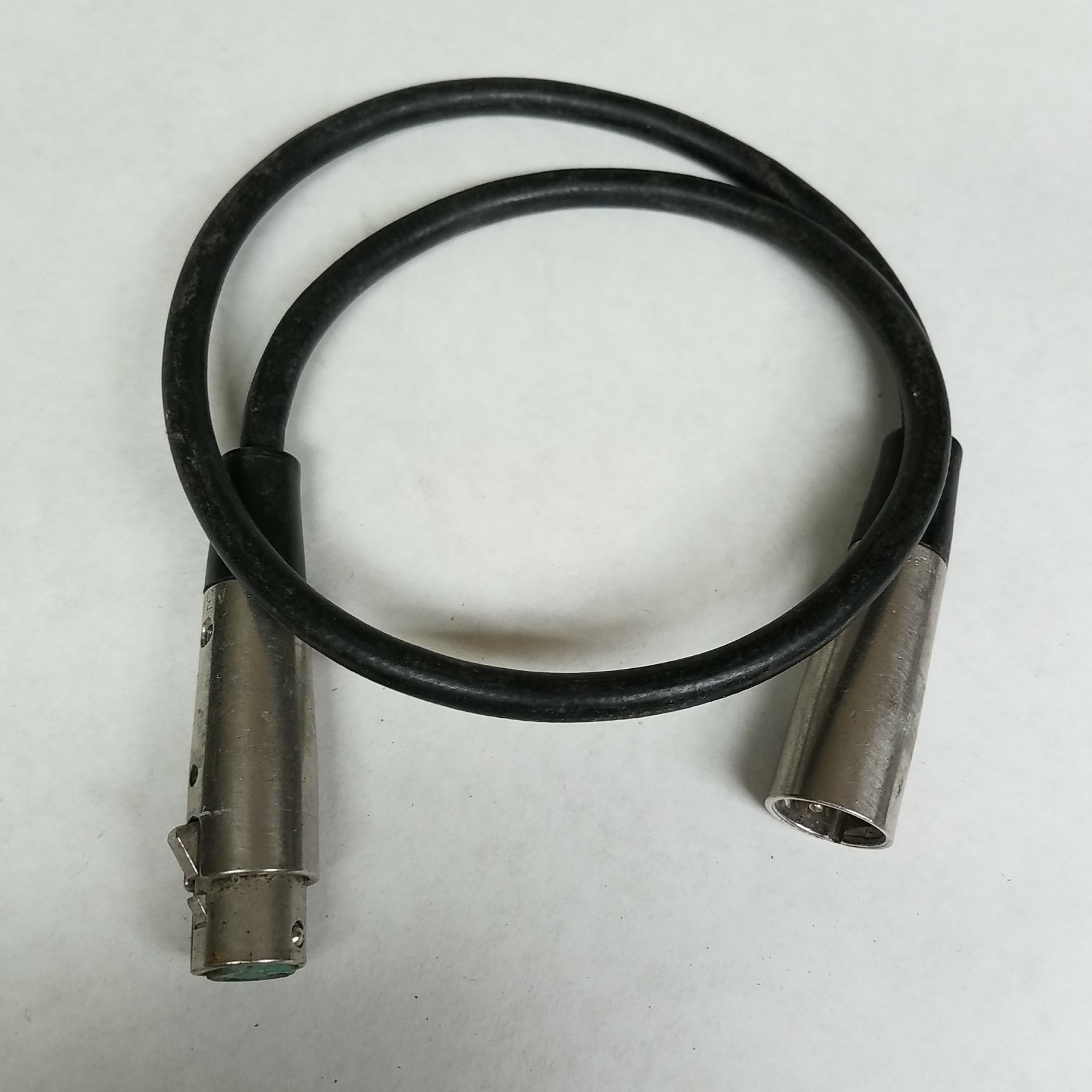 3-Pin Male To Female Mic Extension Cable       110V