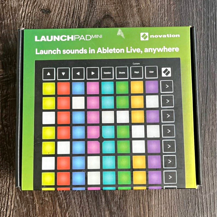 Novation Launchpad Mini Pad Controller w/ Pad Triggers MIDI Grid Controller