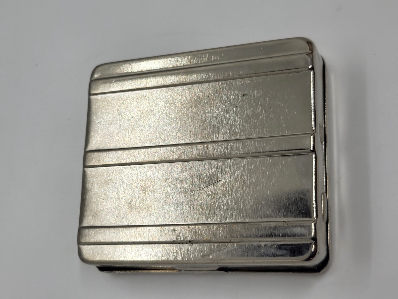 Automatic Cigarette Rolling Machine, Metal Box Cigarette Case PIRATE Skull