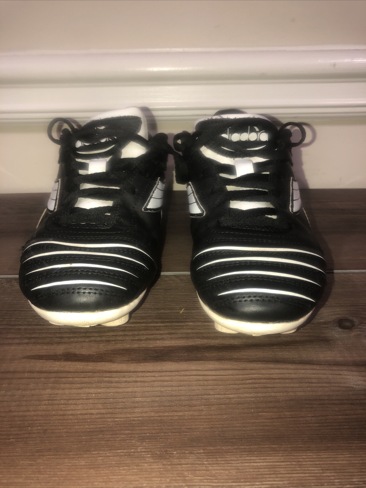 Diadora Men’s soccer cleats size 5.5 P00283 black￼