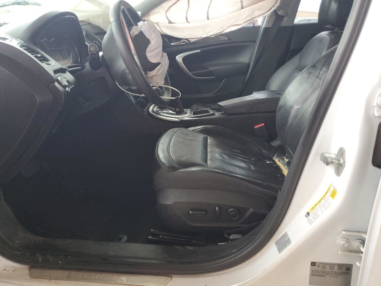 REGAL 2014 Glove Box 4885402