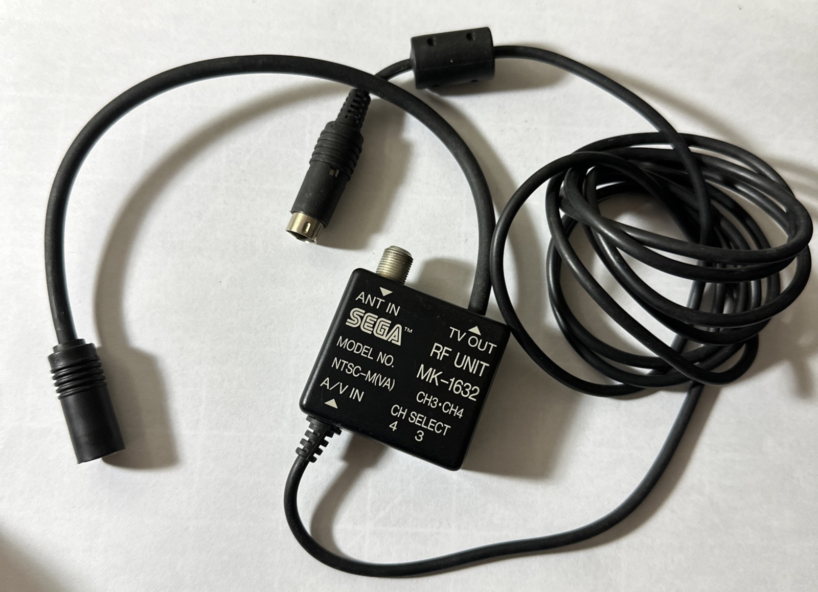 SEGA ANT IN TV OUT RF UNIT Model MK-1632 AS-IS Made in JAPAN free shipping vgc