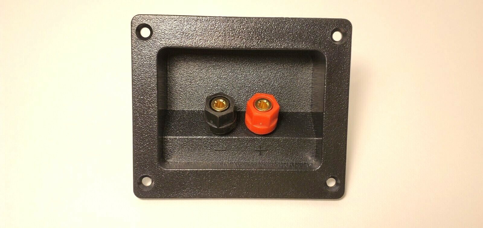 Recessed Speaker Terminal Banana 5-Way Binding Posts