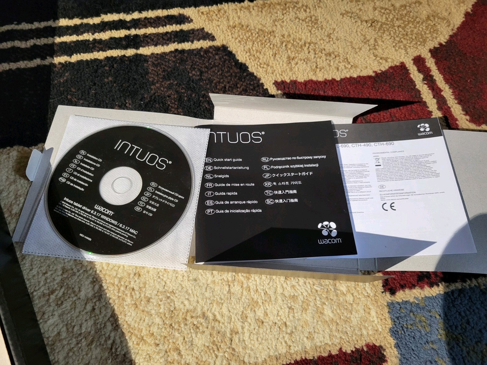Wacom Intuos Art Small Black Pen & Touch Tablet CTH490