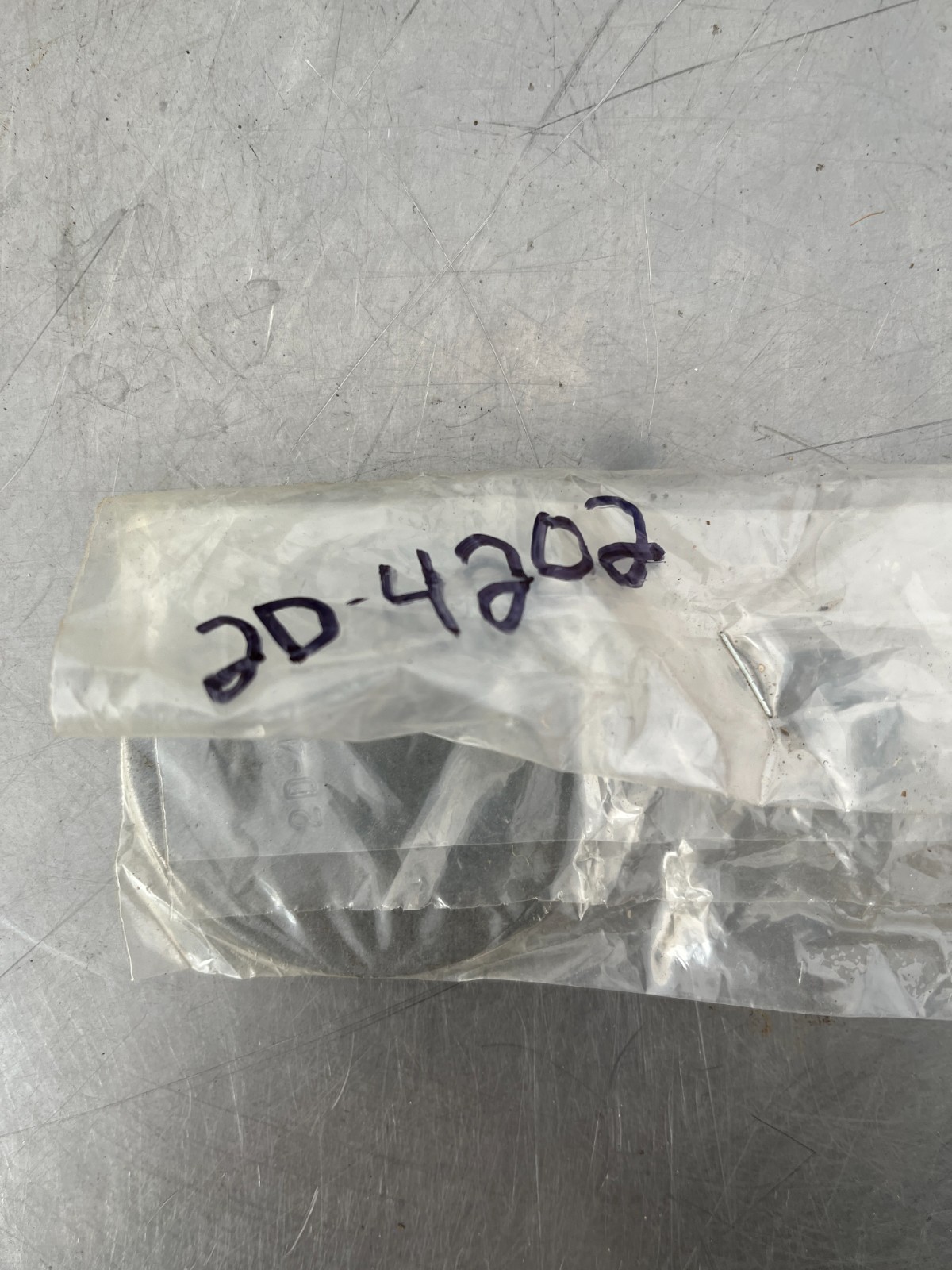 2D4202 Genuine OEM CAT PLUG Caterpillar 2D-4202
