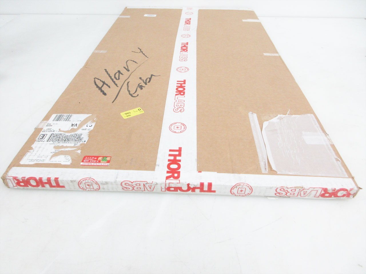 THORLABS MB1836 ALUMINUM BREADBOARD 18" X 36" X 1/2", 1/4"-20 TAPS V