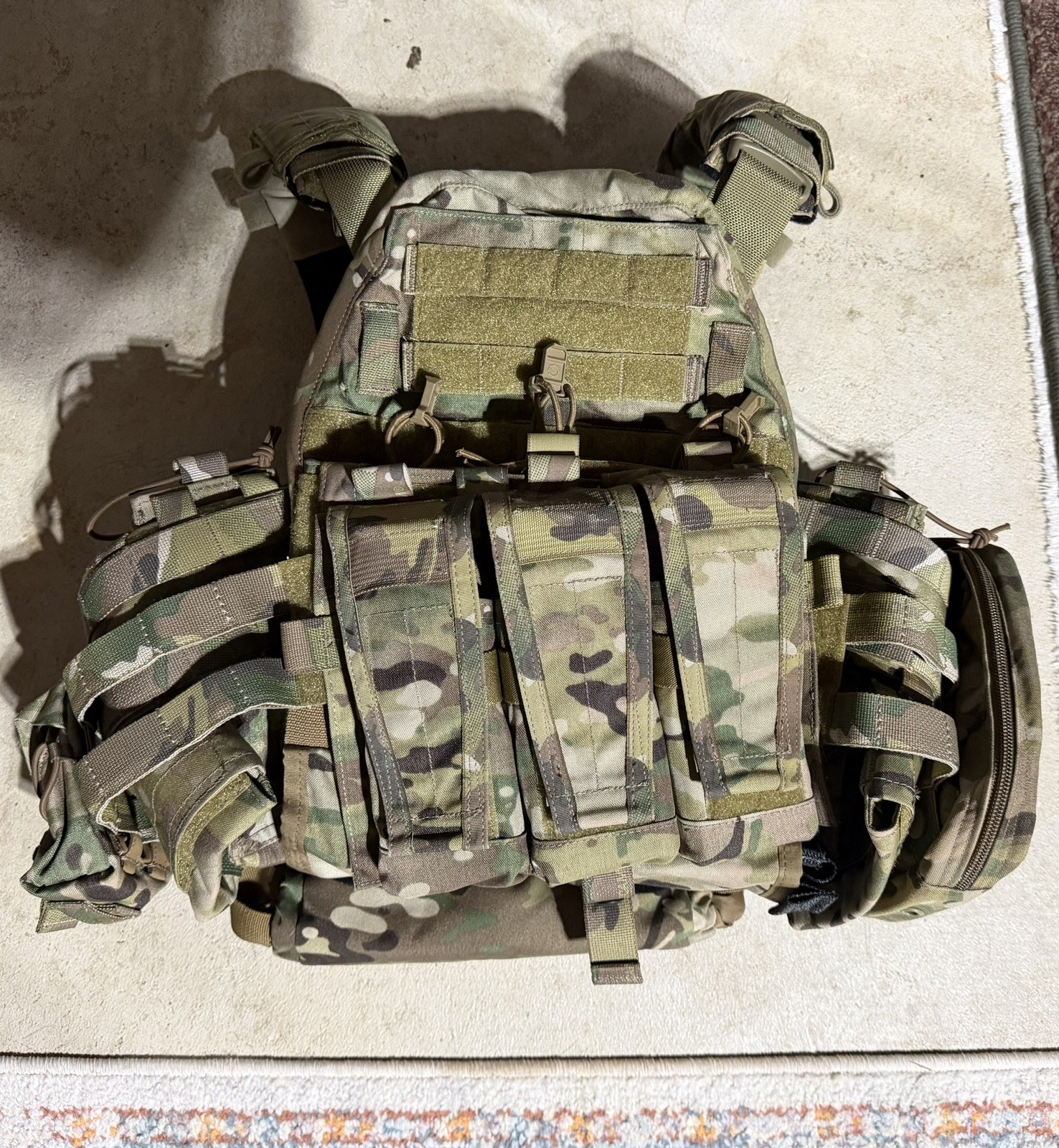 Crye Precision AVS Swimmer Cut Carrier System w/ Extras Multicam Large