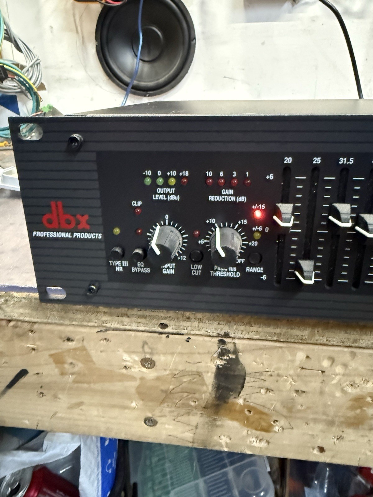 dbx 2031, 31 Band Graphic Equalizer Limiter Type III NR - Fully Tested -PreOwned