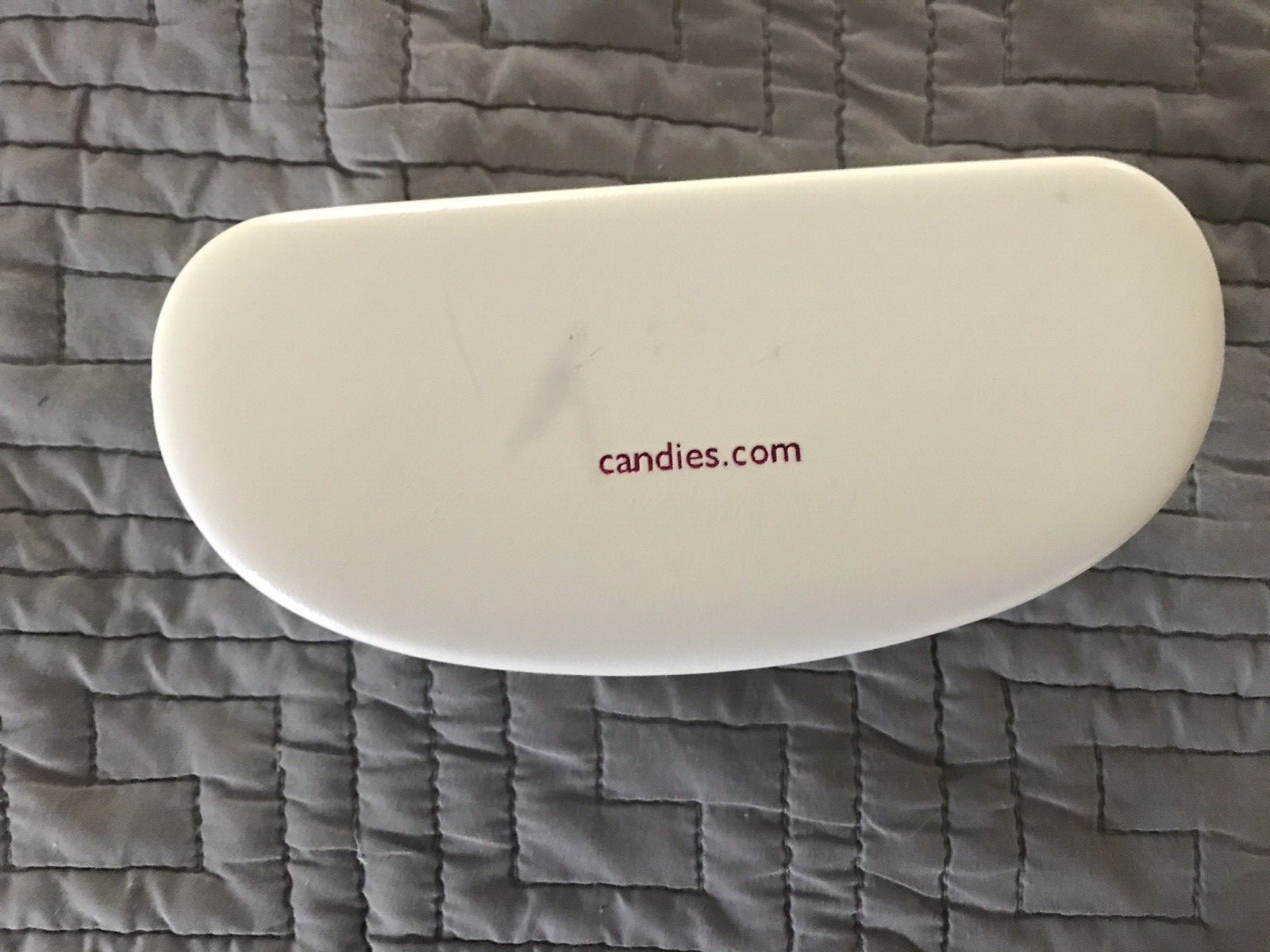 CANDIE'S Sunglasses Eyeglasses Hard Clamshell Case White Authentic