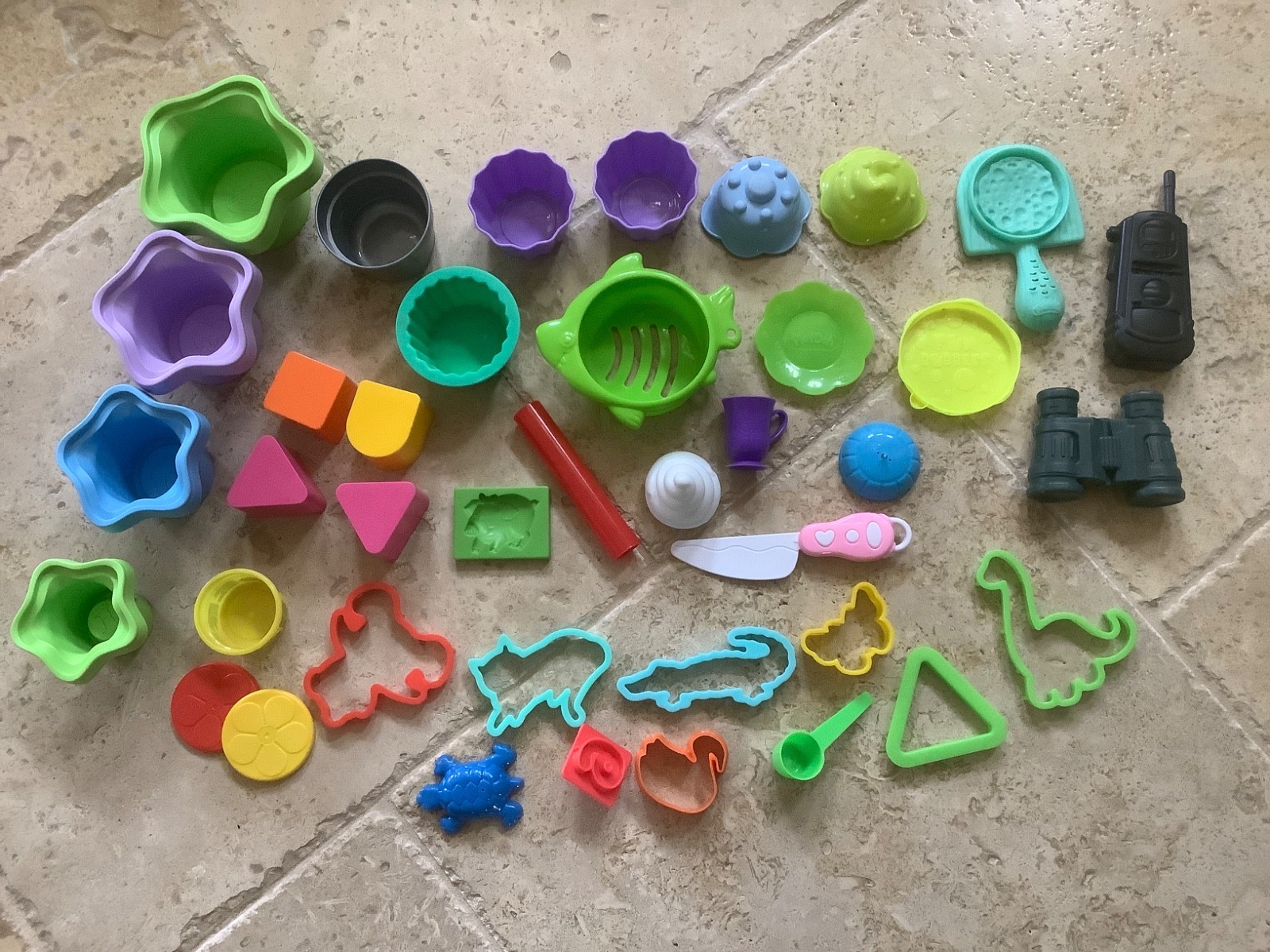 Play-Doh Dough Accessories, Tools, Cookie Cutters & Misc. pcs (Lot of 39 Pieces)