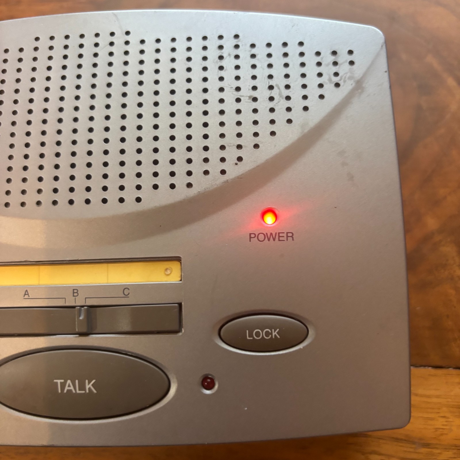 RadioShack Advance 3-Station FM Wireless Intercom System 43-3105A