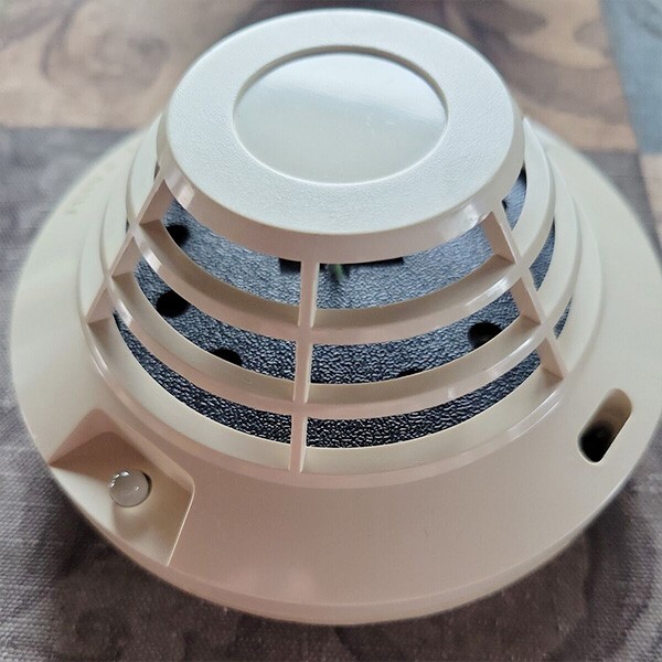 New System Sensor 5551 Heat Detector FREE FAST SHIPPING