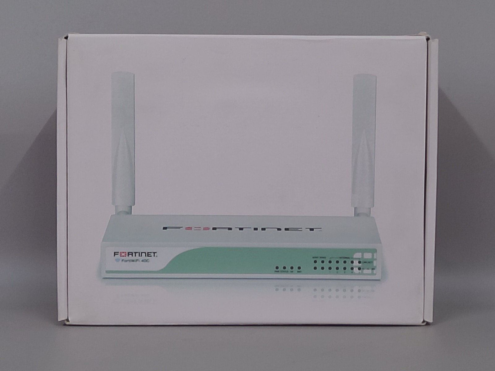 Fortinet FortiWifi-40C 4 Port GigE Security Appliance Firewall FWF-40C IN BOX