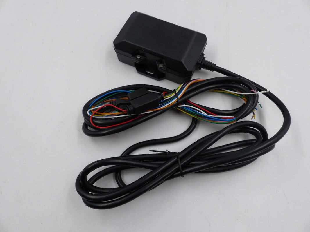 CAL/AMP TTU-2830LA WEATHER-PROOF TRAILER TRACKING