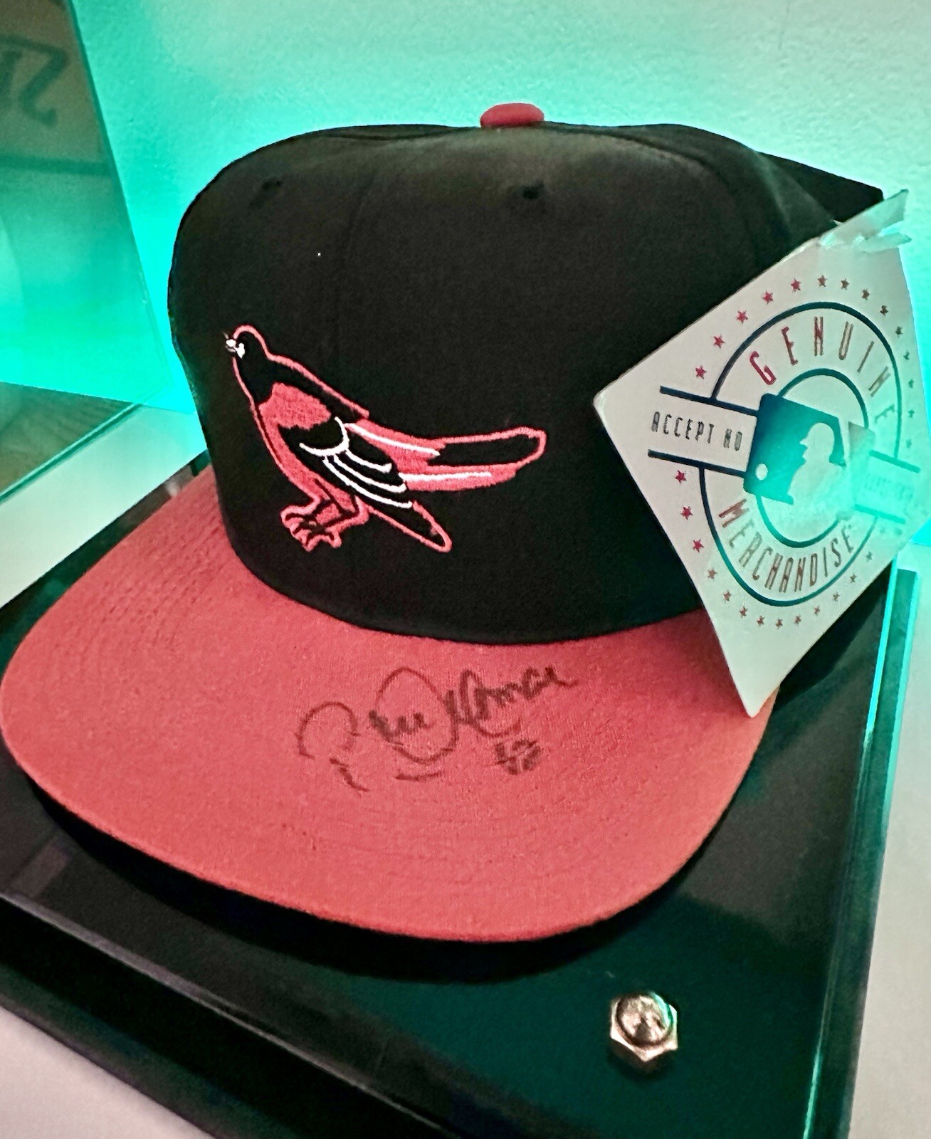 Roberto Alomar - Autographed Baltimore Orioles Hat W/ Official Tag Hall of Fame