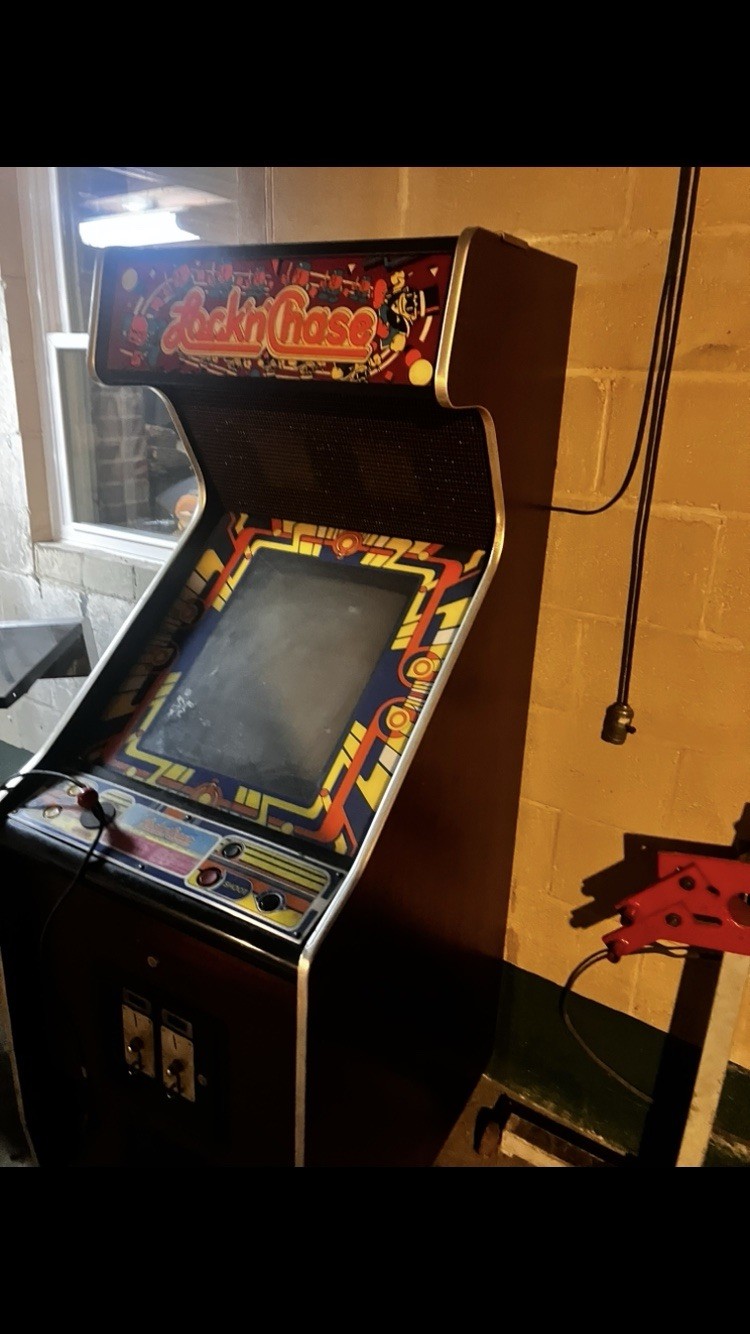 Vintage Arcade Game Lock N Chase