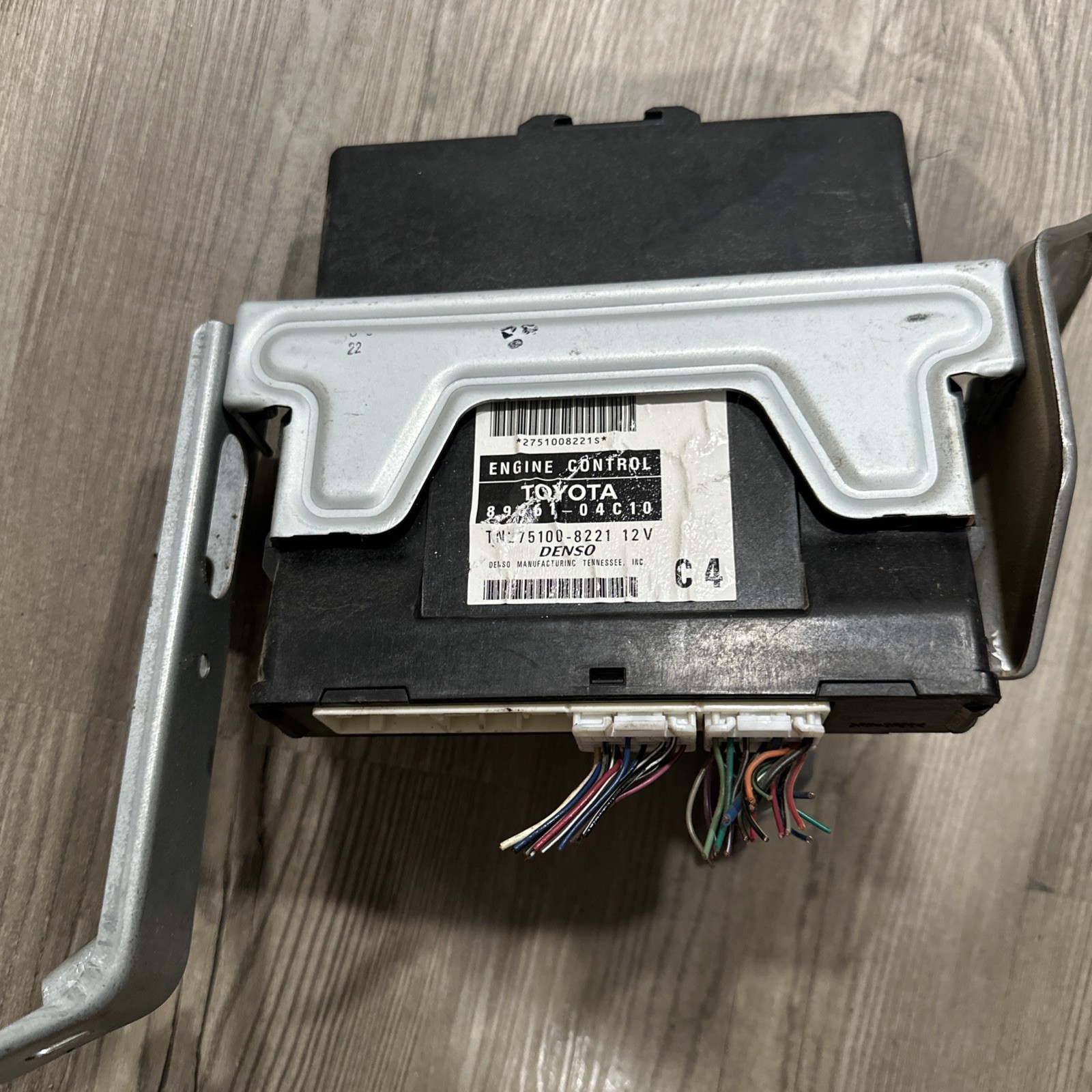 2007 TOYOTA TACOMA 2.7L RWD MT ENGINE COMPUTER ECM 89661-04C10