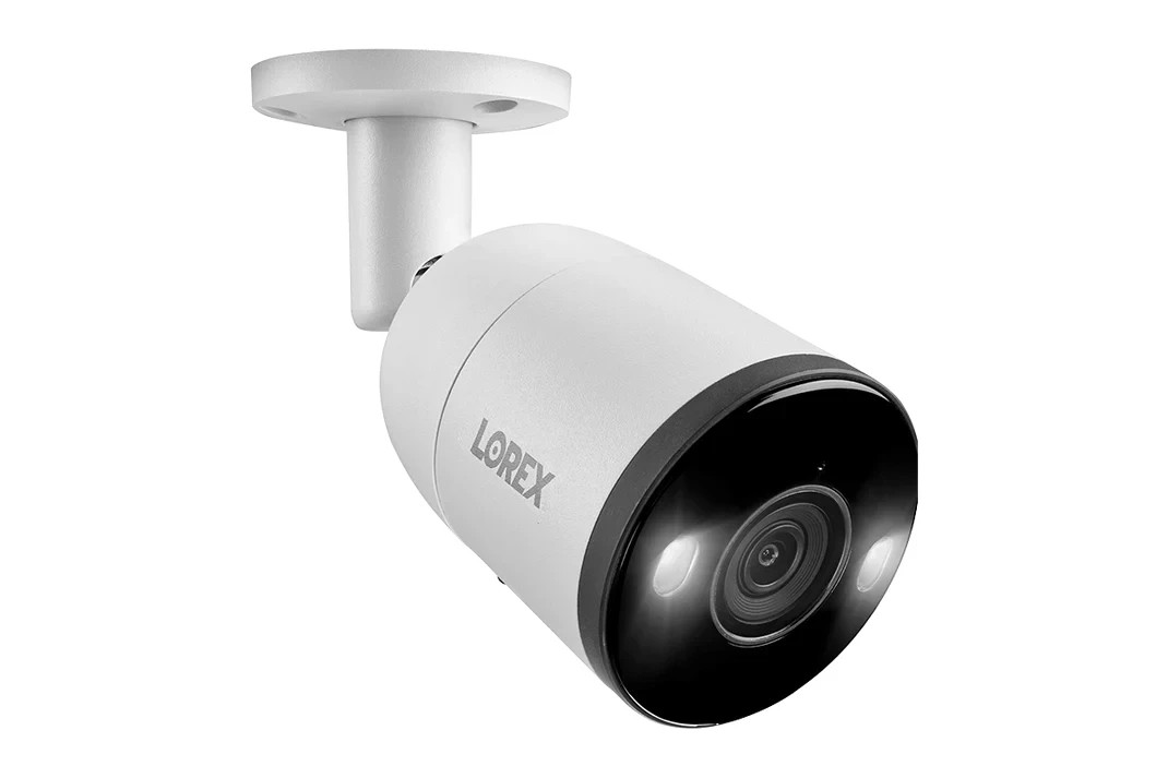 Lorex E893AB 4K Ultra HD Smart Deterrence IP Security Camera with Smart Motion