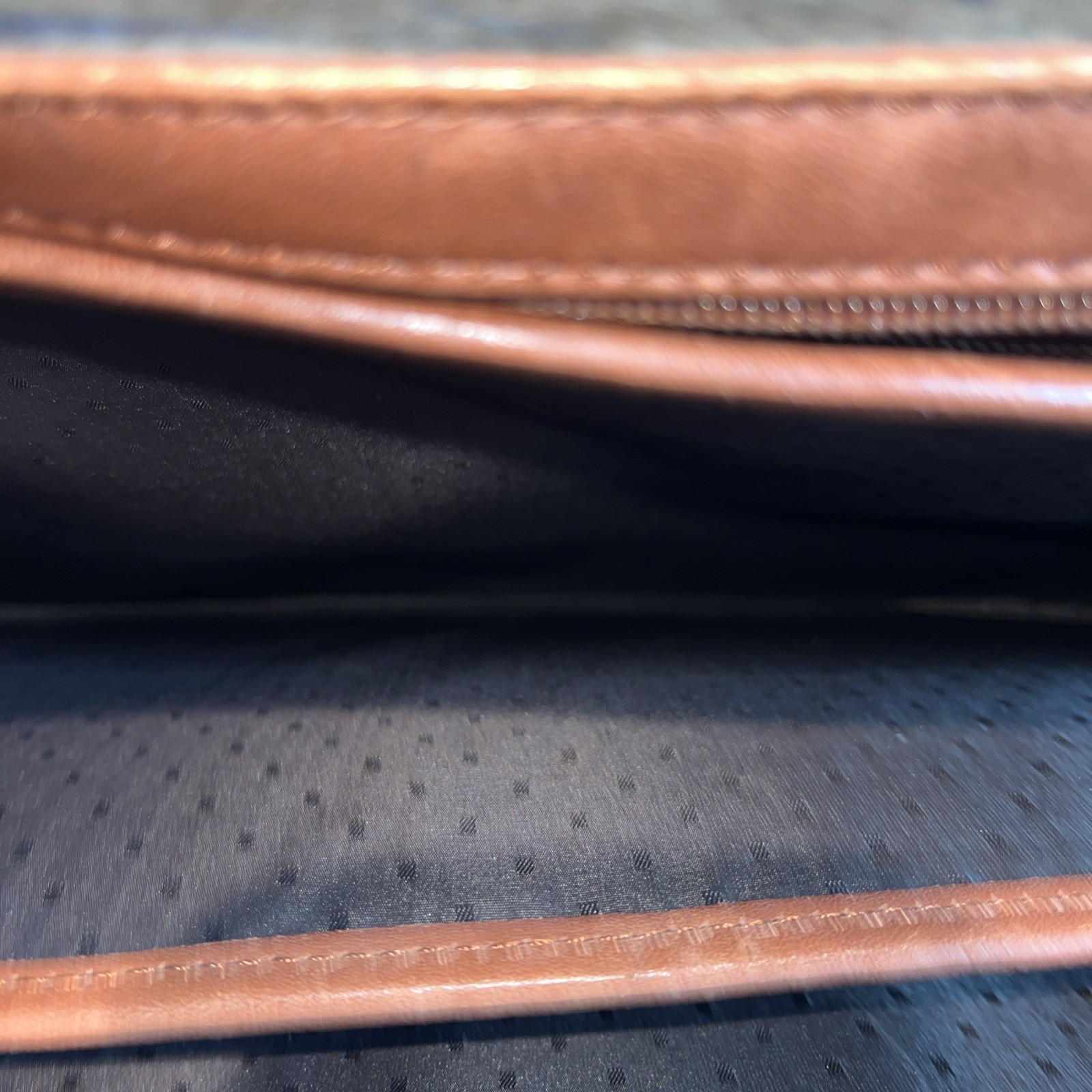 De Bon Brown Leather Computer Case or Brief Case with Shoulder Strap READ