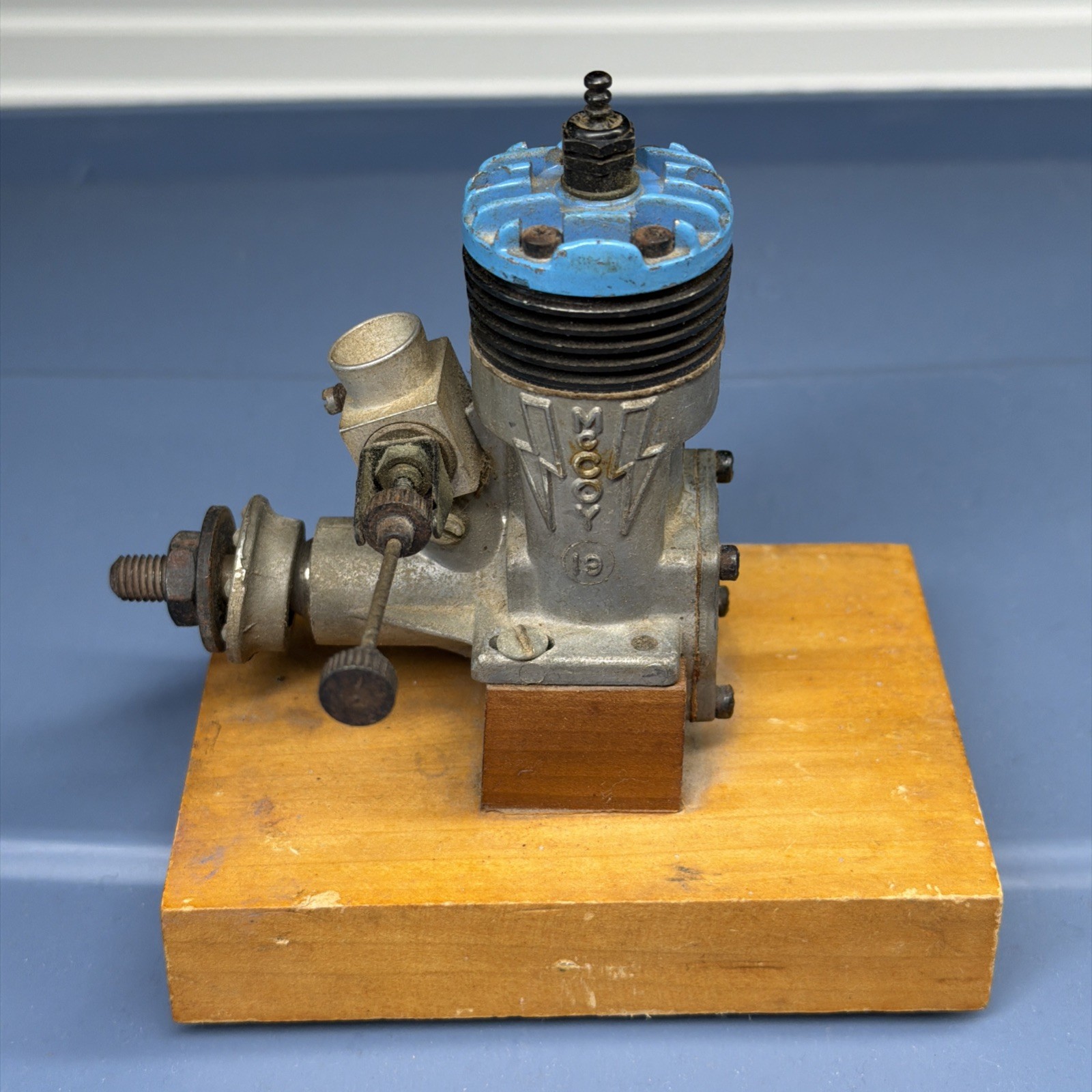 McCoy .19 Blue Head Model airplane Engine Remote Control RC M10