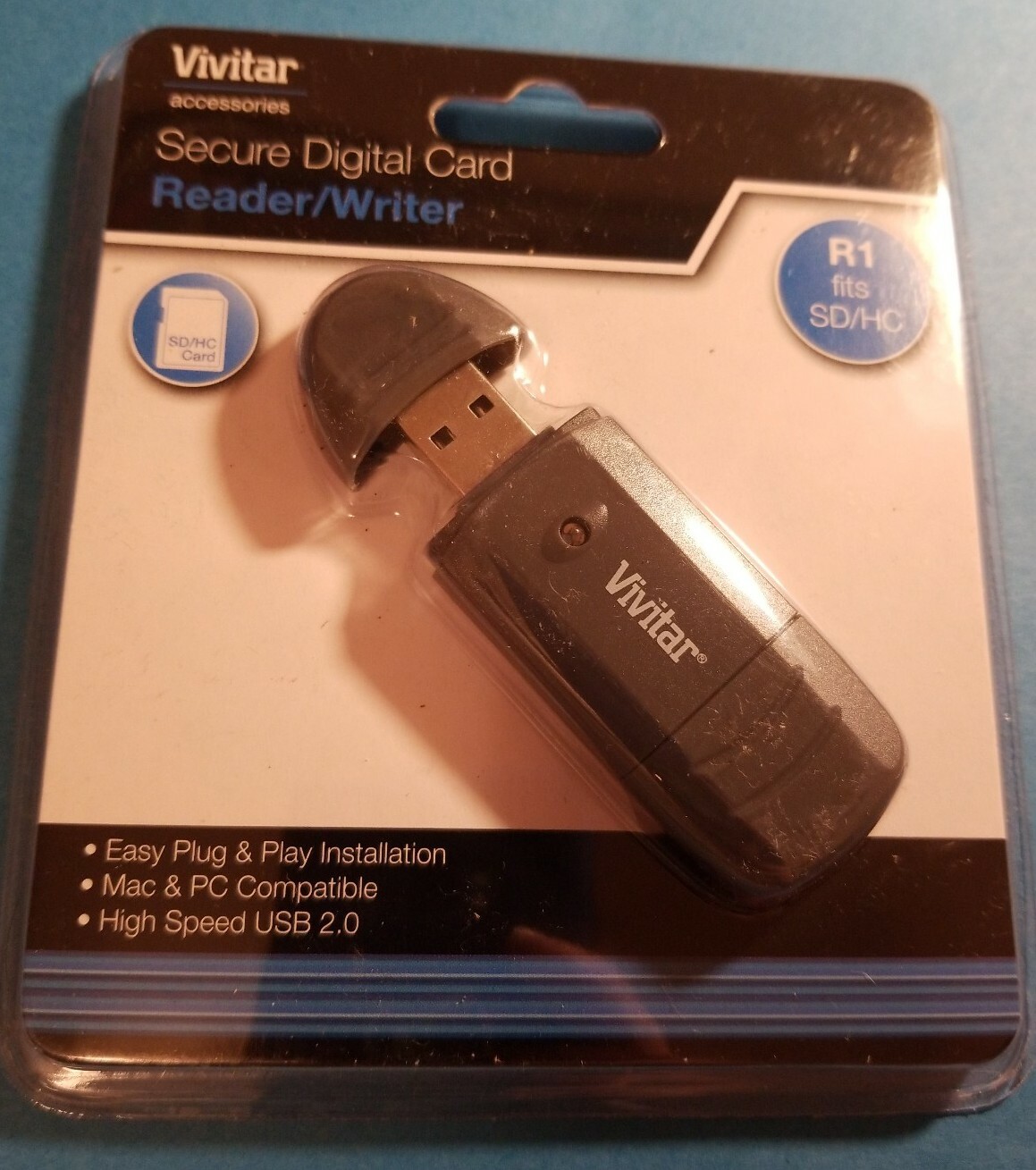 Vivitar Secure Digital Card Reader/ Writer VIV-CR-35 MAC & PC Compatible Gray