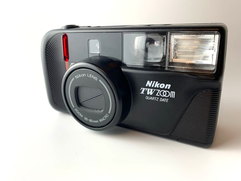 [Ex+5] Nikon TW Zoom Quartz Date 35-80mm Macro Lens 35mm Film Camera JAPAN ####B