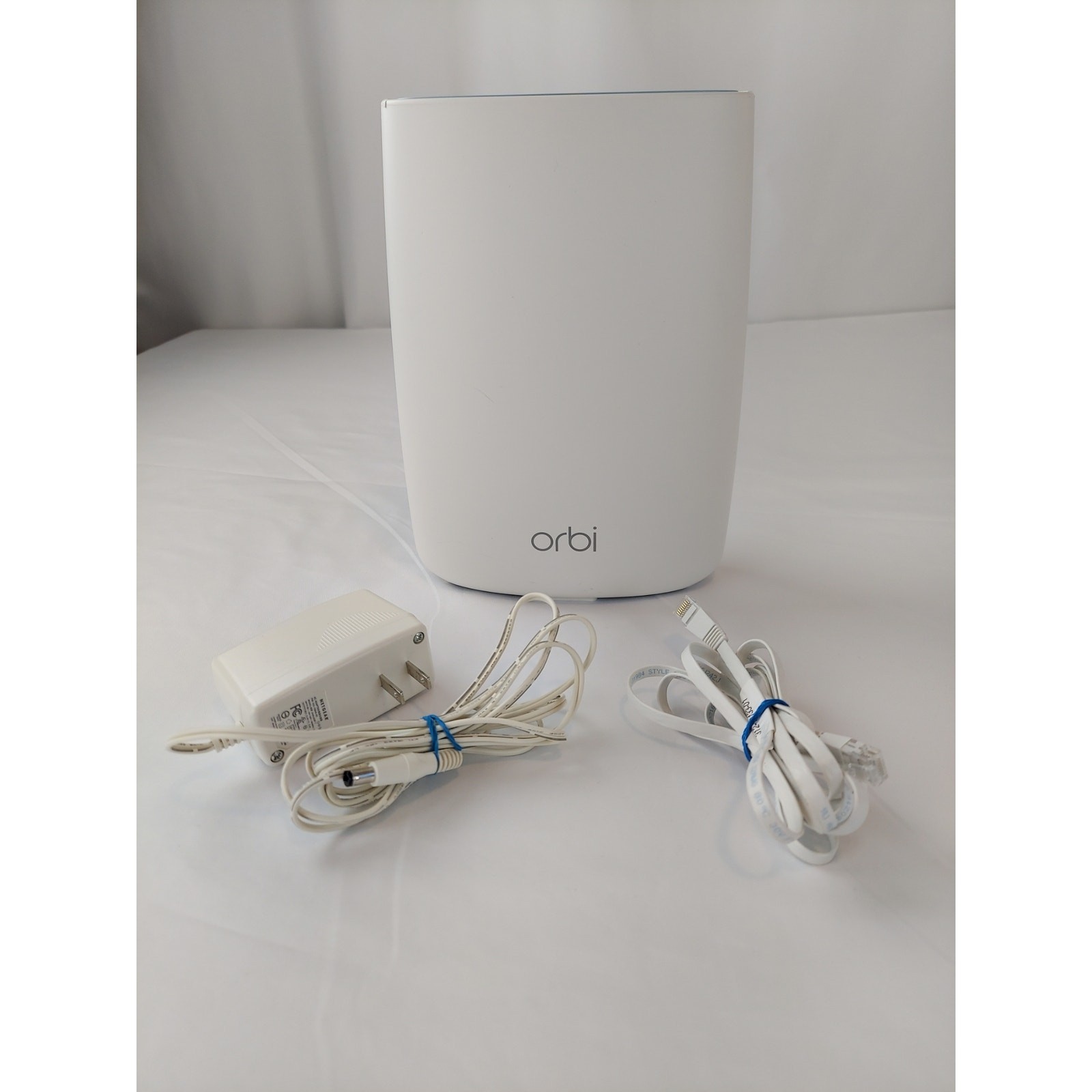 Netgear Orbi RBR50v2 Router AC3000 Tri-Band Mesh Wi-Fi Working