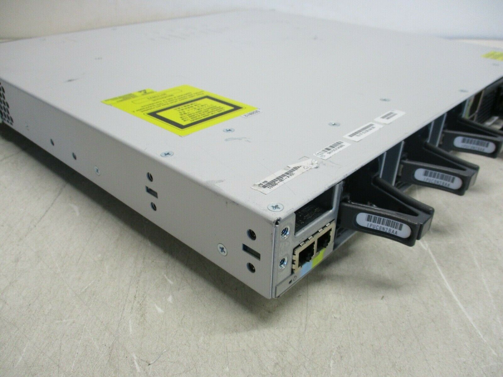 Cisco Catalyst C9300-48T-E Switch Network Advantage