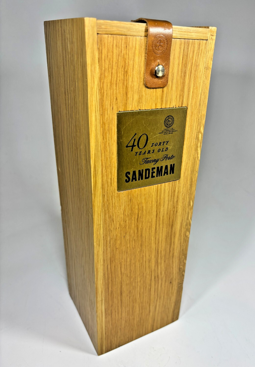 Vintage Sandeman 40 Year Old Tawney Port Oak Presentation Box Leather Hinge Lid