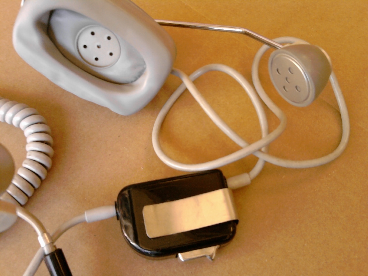 Aristolite - Single muff headset