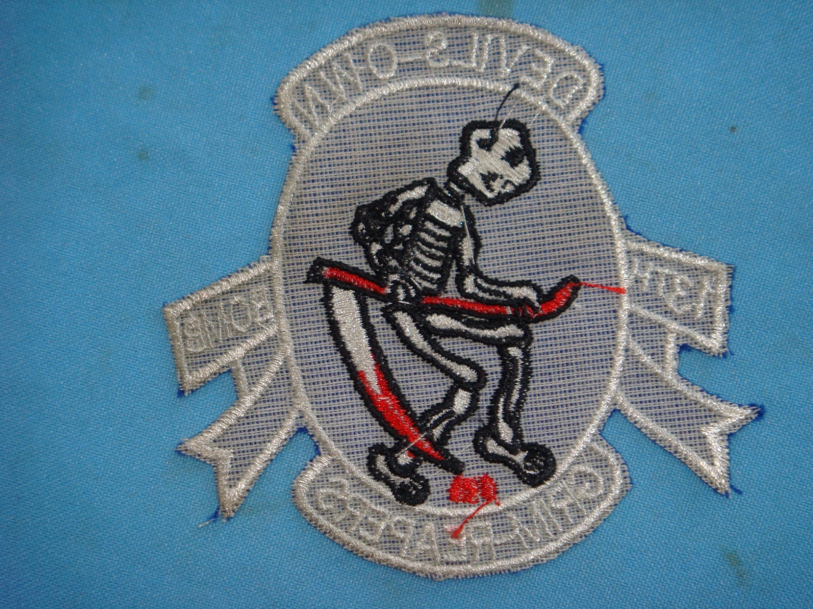 VIETNAM WAR PATCH, USAF 13th BOMB SQUADRON DEVILS OWN GRIM REAPERS