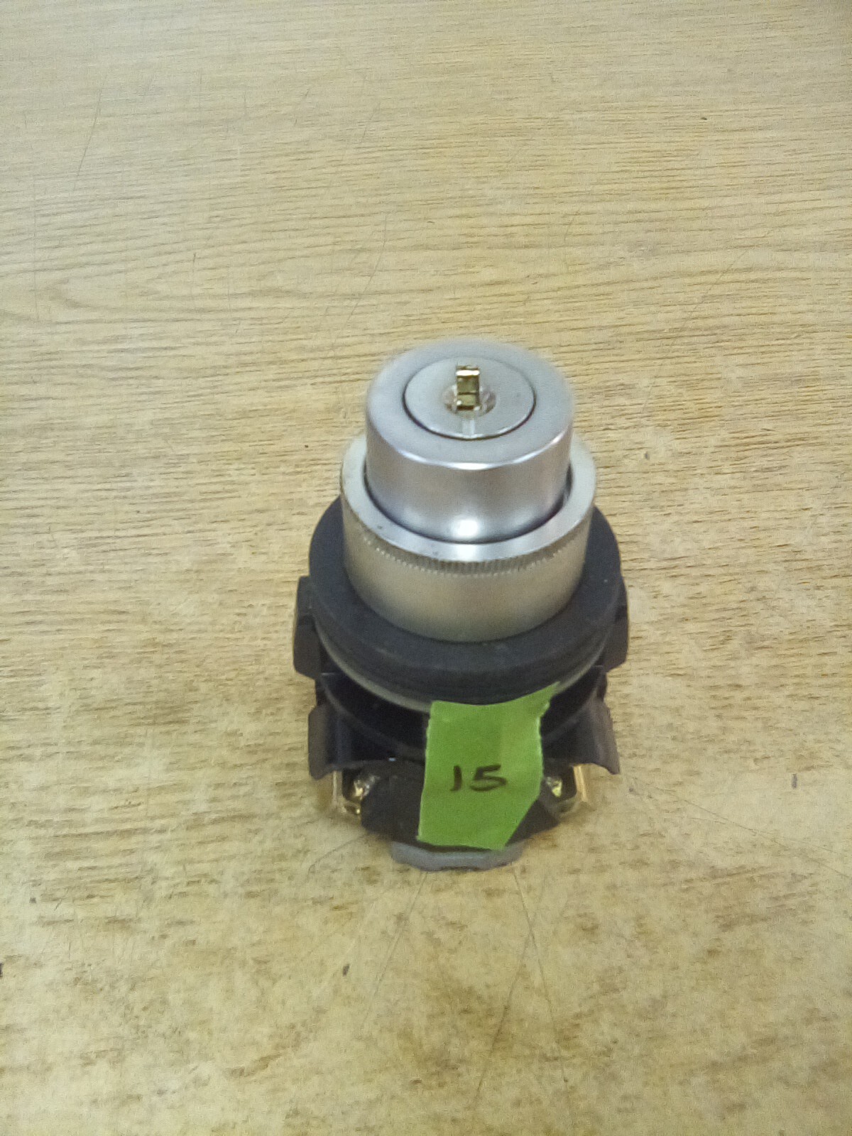 Microswitch Heavy Duty 600Vac Selector Switch "NO KEY"