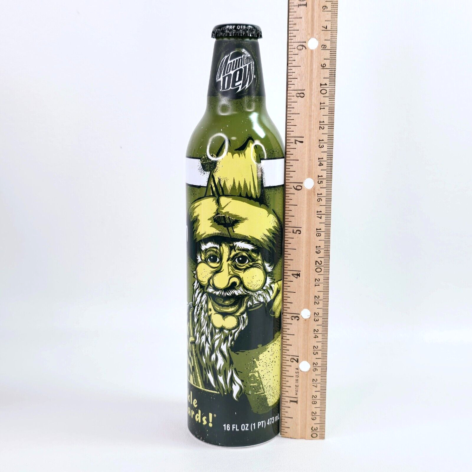 Mountain Dew Bill Hilly It'll Tickle Yore Innards! 2007 Green Label Art Bottle