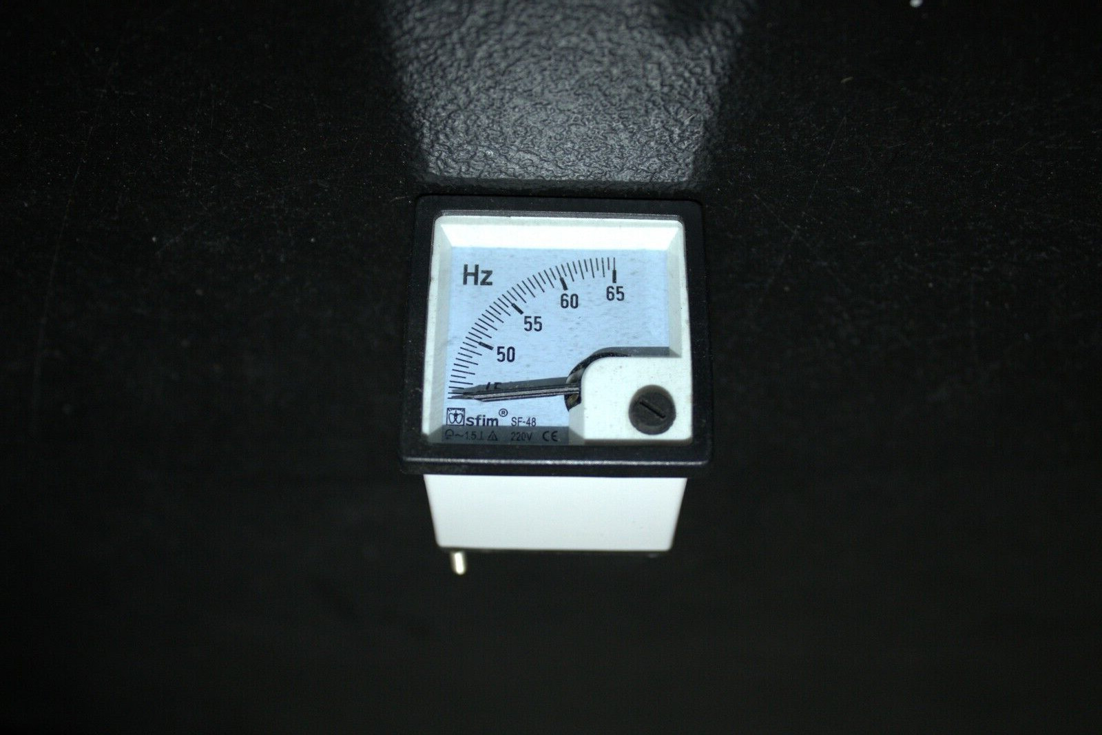 SF-48 Sfim Panel Frequency Meter