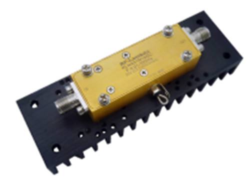 RLNA01M10GC ** Ultra Wide Band Low Noise Amplifier 0.01GHz-10GHz OVERSTOCK **