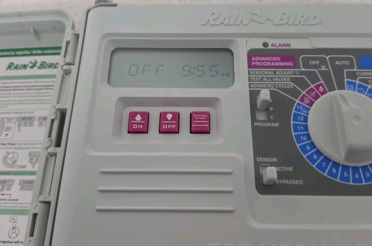 RainBird ESP- Modular Indoor 4 Zone Sprinkler Irrigation Controller READ